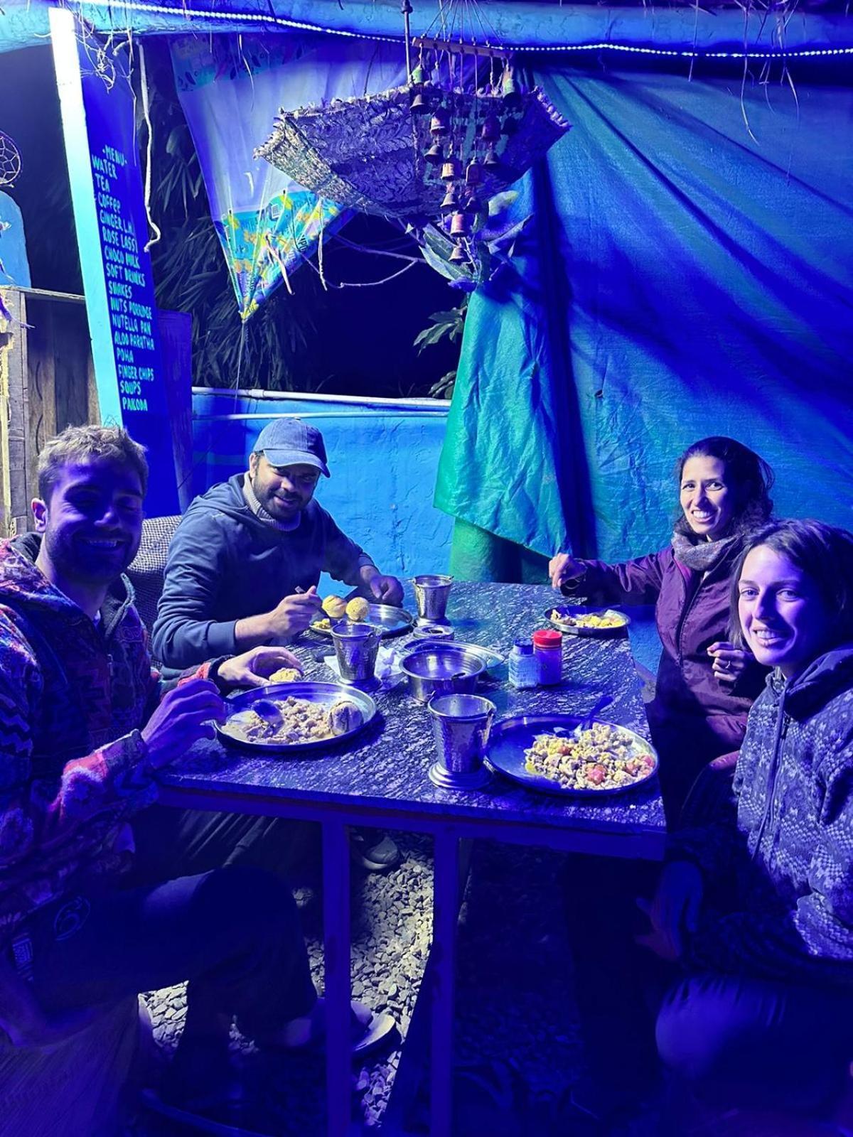Veera'S Hostel بوشكار المظهر الخارجي الصورة